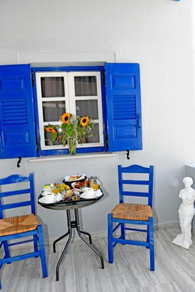 Gasthof Lunar Santorini