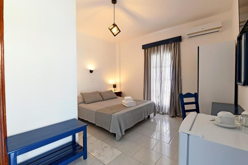 אורחן Lunar Santorini *