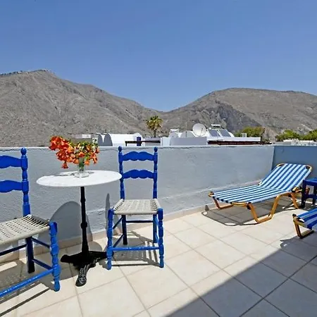 פריסה Lunar Santorini Hotel מראה חיצוני תמונה