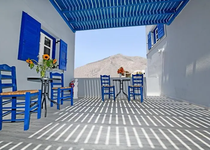 Lunar Santorini Hotel