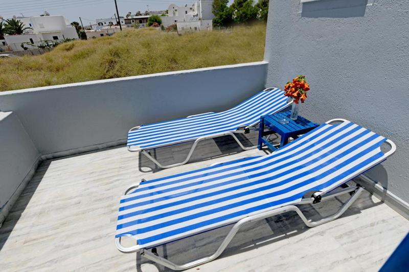 Inn Lunar Santorini Perissa (Santorini)