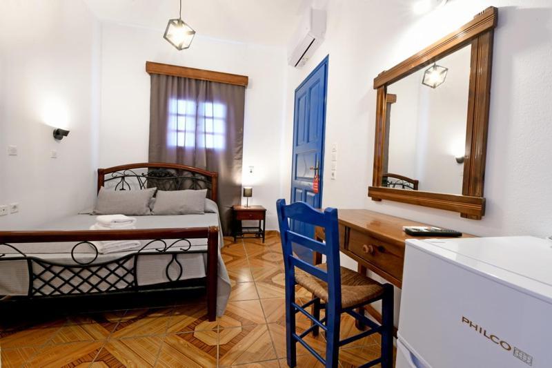 Inn Lunar Santorini *